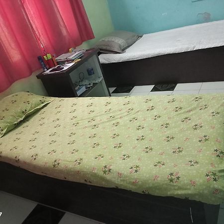 Swaroop Ashray Homestay Siliguri Esterno foto