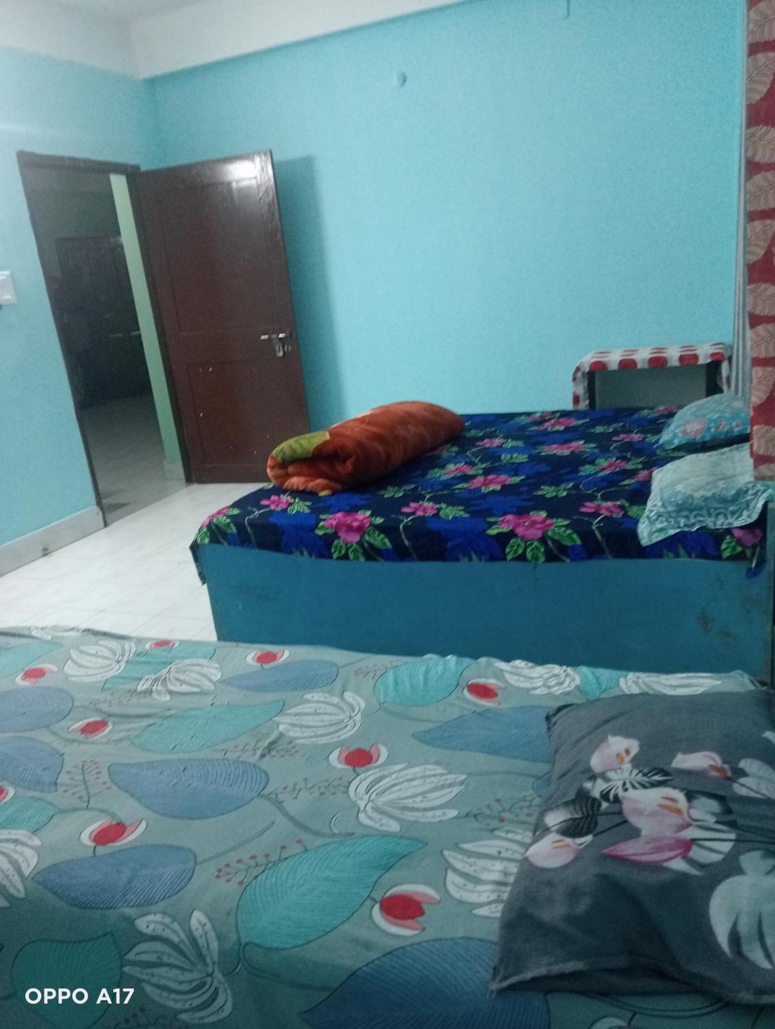 Swaroop Ashray Homestay Siliguri Camera foto