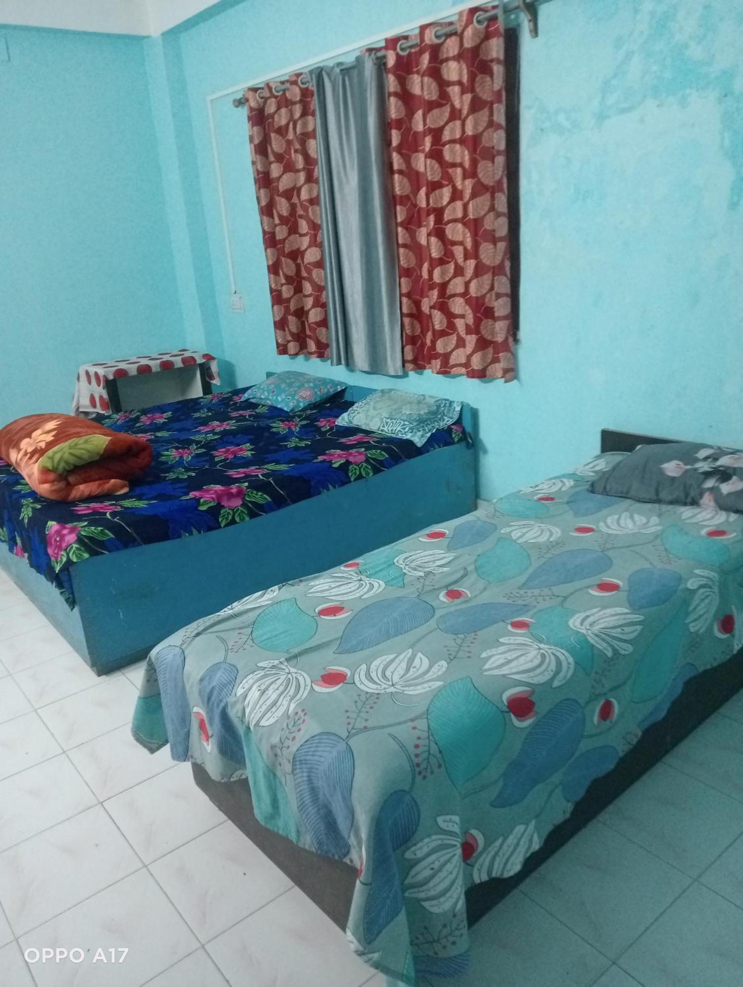 Swaroop Ashray Homestay Siliguri Camera foto